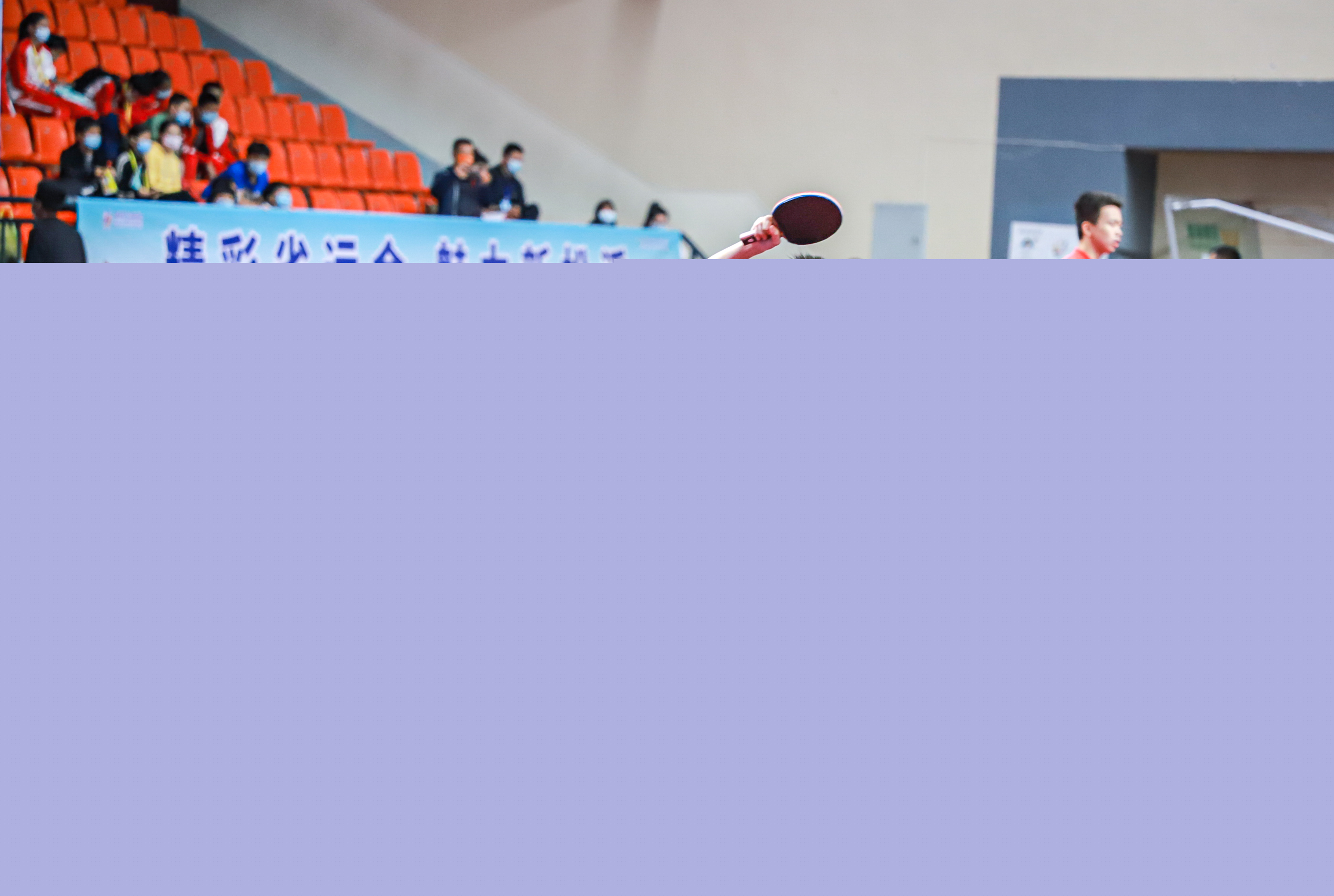 他们通过精 他们通过精