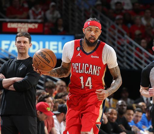 尤其是在世 尤其是在世