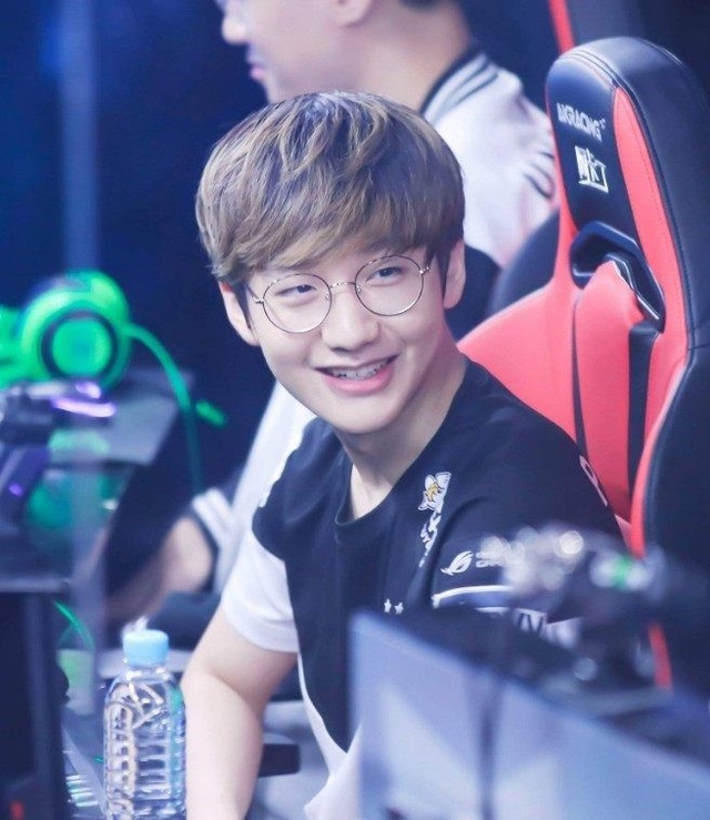 随着事件的 随着事件的