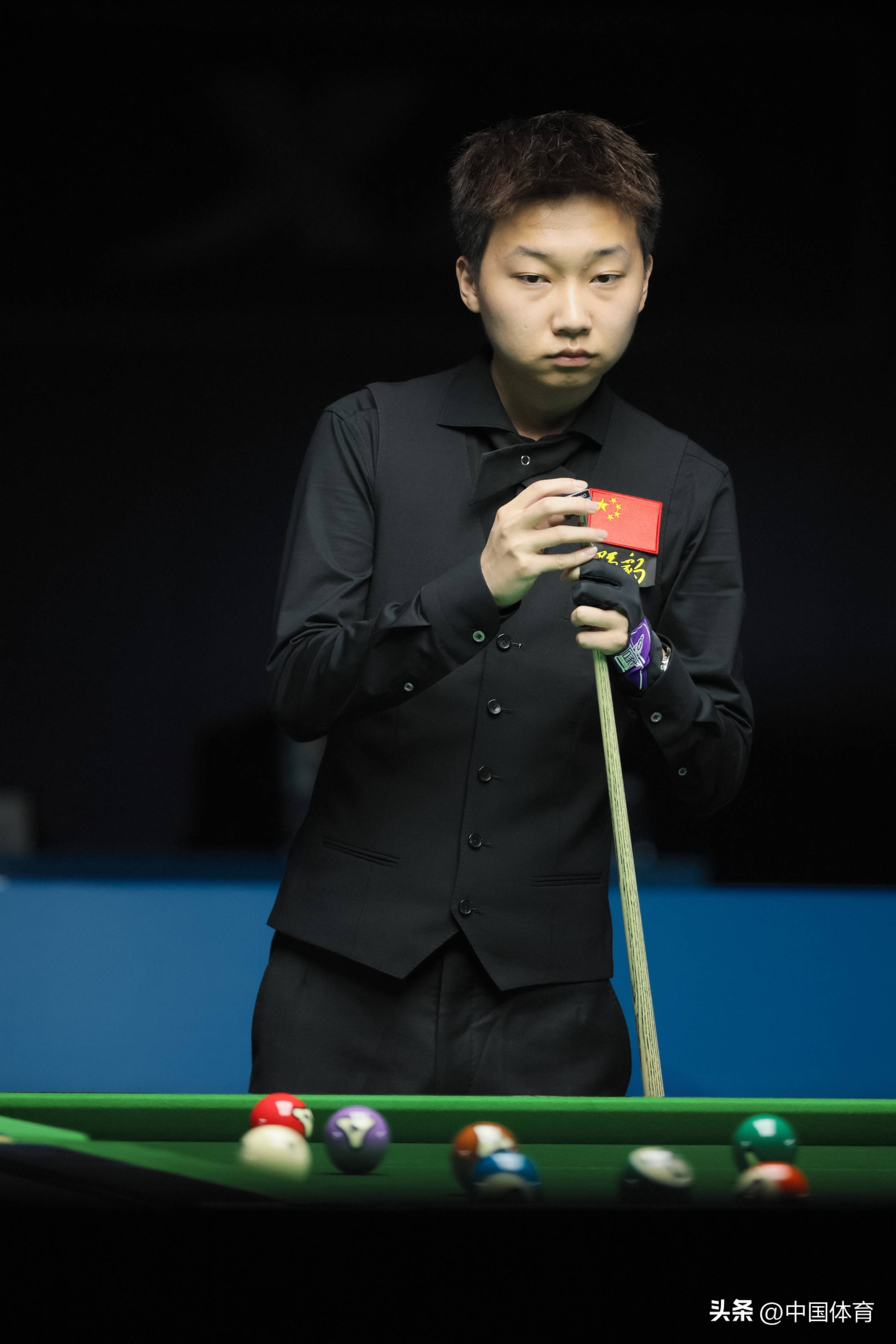 朝着同一个 朝着同一个