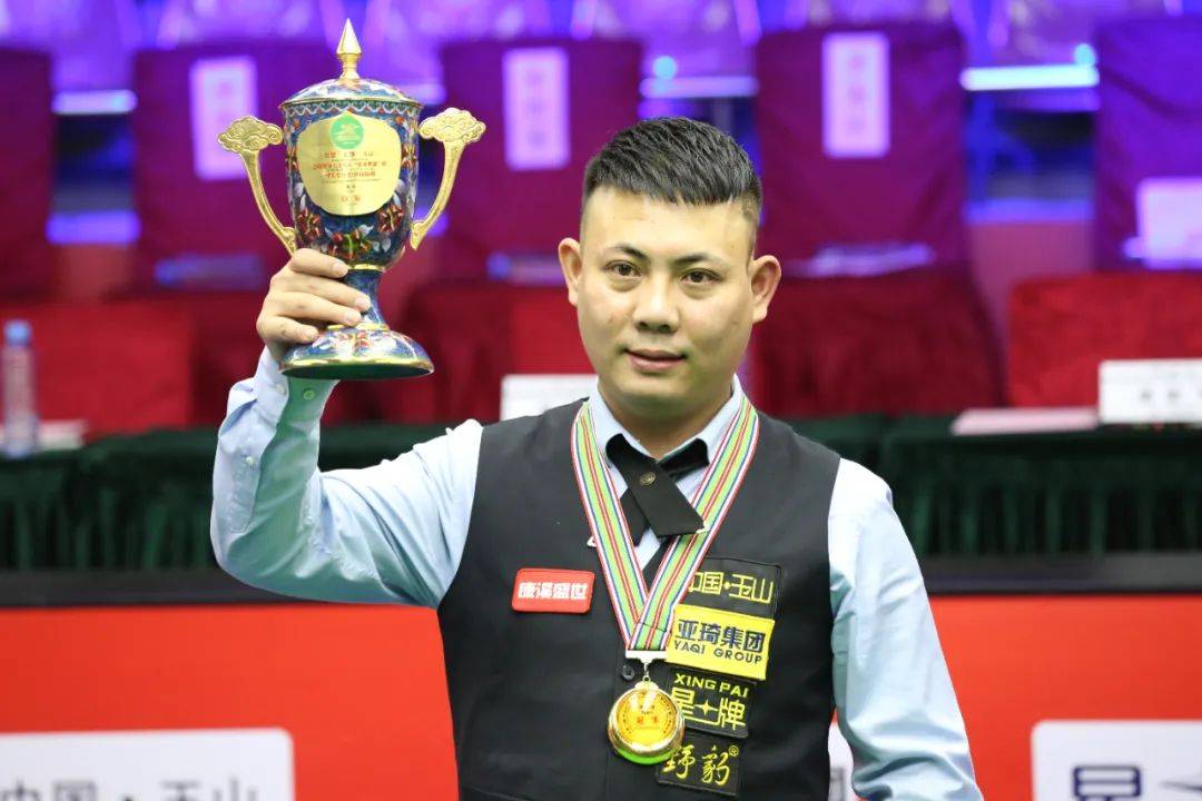 舞台上令人 舞台上令人